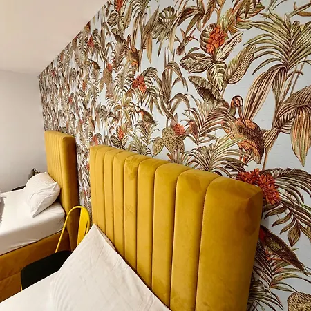 Appartamento Unique Jungle Leaf Ulma